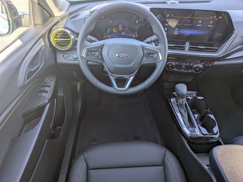 New 2026 Chevrolet Trax ACTIV w/ Driver Confidence Package image 4