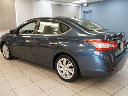 Used 2014 Nissan Sentra SL w/ Premium Package FWD image 8