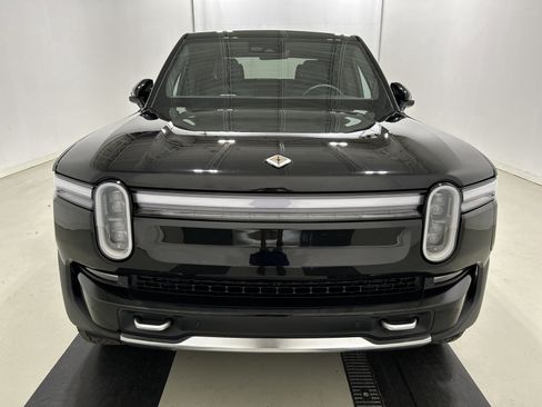 Used 2025 Rivian R1T Adventure AWD/4WD image 8