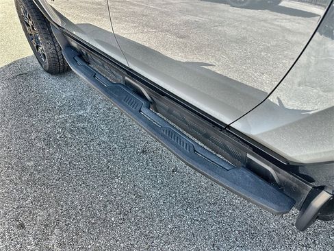 New 2026 GMC Hummer EV 4x4 Crew Cab image 13