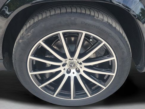 Certified 2024 Mercedes-Benz GLS 450 4MATIC image 32