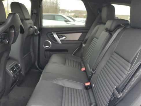 Used 2026 Land Rover Discovery Sport Landmark image 27