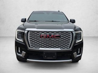 Used 2022 GMC Yukon Denali video 2