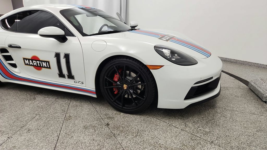 Used 2018 Porsche 718 Cayman GTS RWD image 29