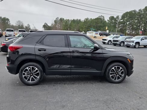 New 2025 Chevrolet TrailBlazer LT w/ Convenience Package image 8