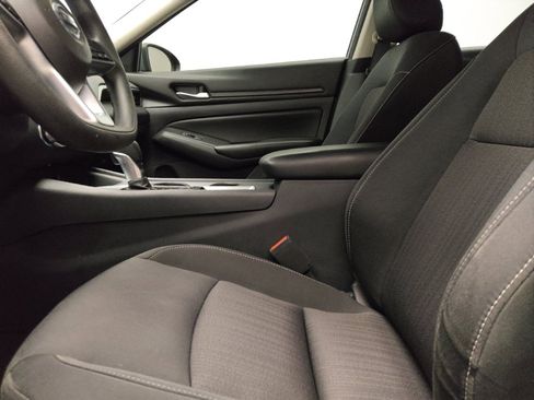 Used 2021 Nissan Altima 2.5 S FWD image 17