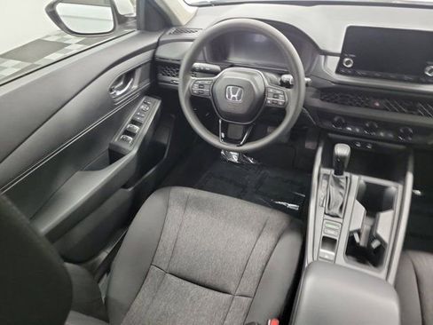 Certified 2025 Honda Accord LX image 15