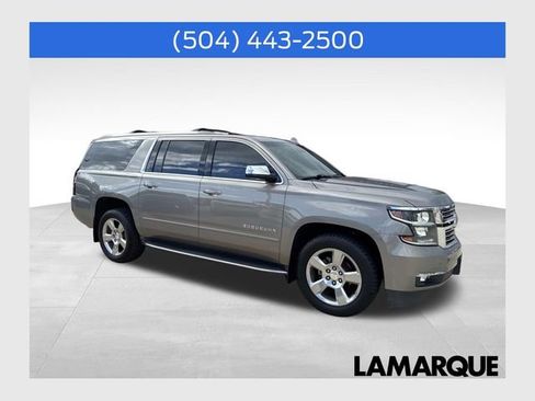 Used 2018 Chevrolet Suburban Premier image 1