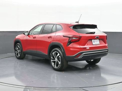 New 2026 Chevrolet Trax RS w/ Driver Confidence Package FWD image 7