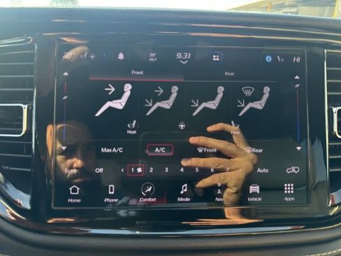 Certified 2021 Dodge Durango GT image 17