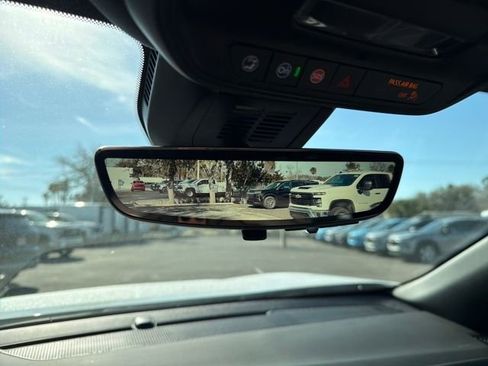 New 2026 Chevrolet Equinox LT w/ Safety and Technology Package FWD image 29