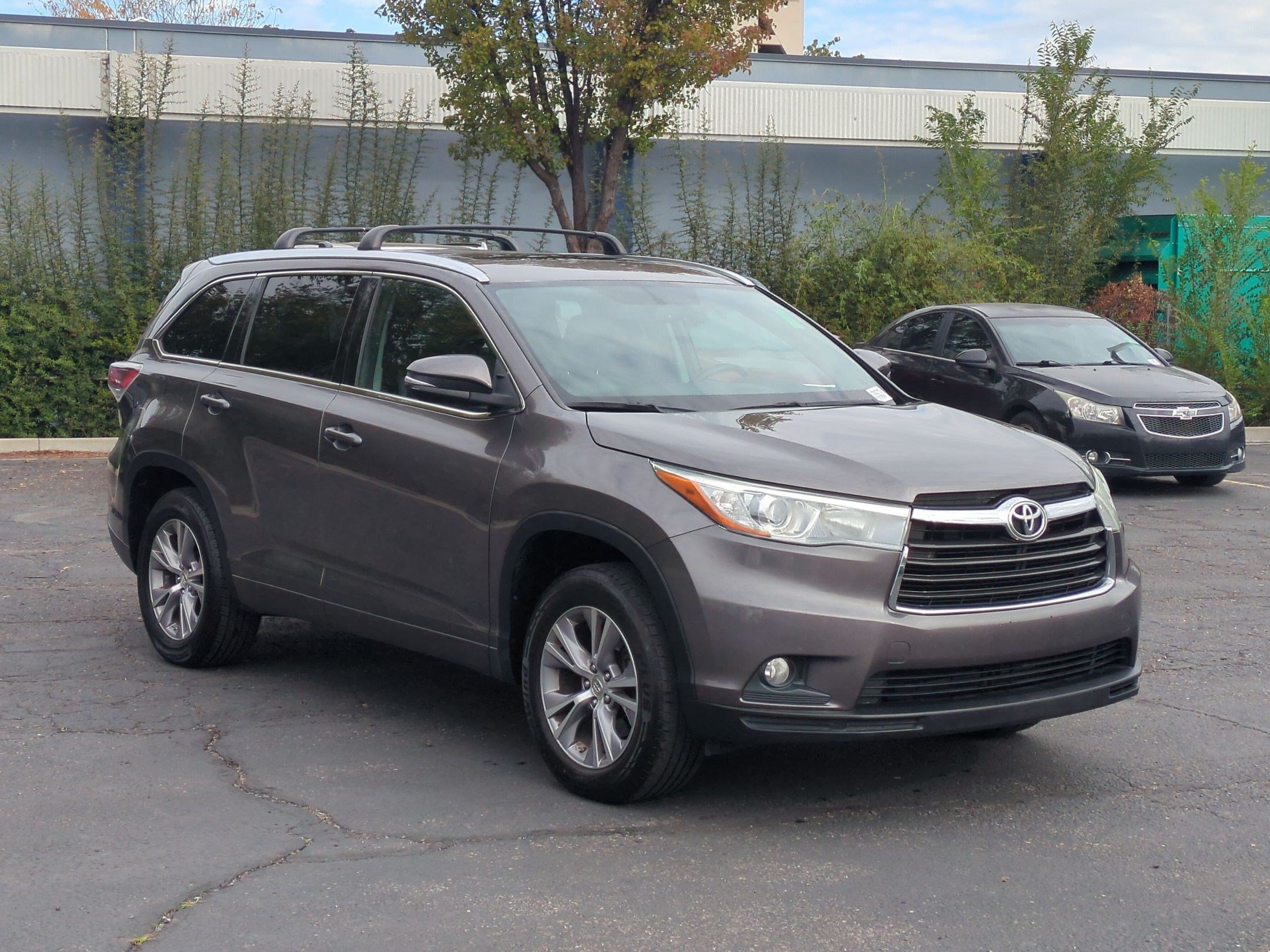 Used 2015 Toyota Highlander XLE FWD image 7