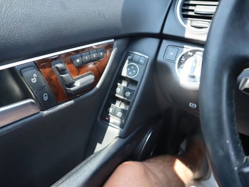 Used 2013 Mercedes-Benz C 300 4MATIC Sedan image 58