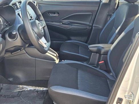 Used 2024 Nissan Versa SV FWD image 15