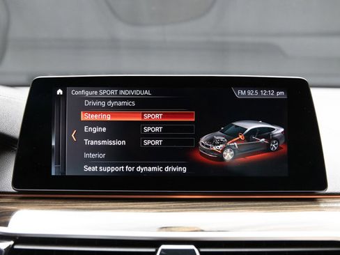 Used 2019 BMW 640i Gran Turismo xDrive image 97