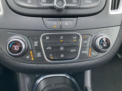 Used 2024 Chevrolet Malibu LT image 43