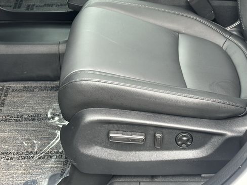 Used 2026 Honda Odyssey EX-L image 16