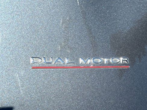 Used 2022 Tesla Model Y Performance image 26