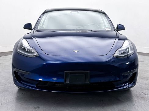 Used 2023 Tesla Model 3 Standard Range RWD image 11