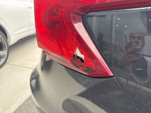 Used 2016 Nissan Maxima SR FWD image 27