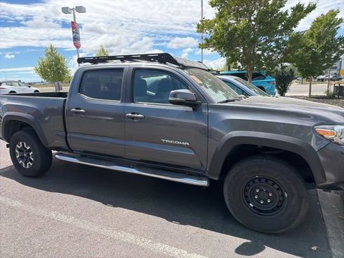 Certified 2023 Toyota Tacoma TRD Off-Road w/ Advanced Technology Package AWD/4WD image 3