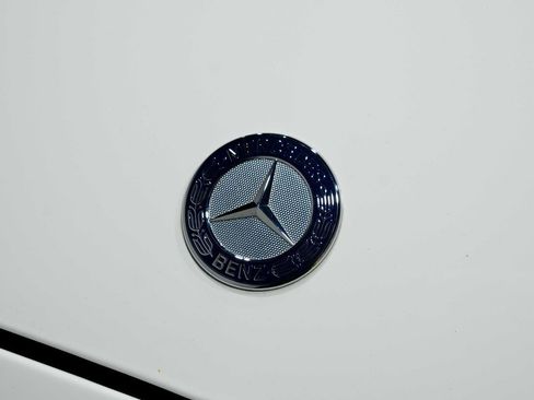 Used 2016 Mercedes-Benz C 350e Sedan image 12