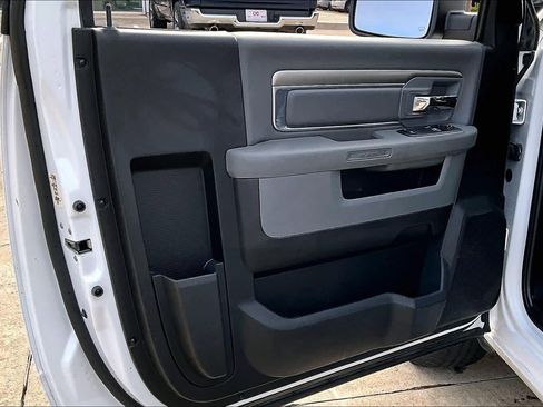 Used 2020 RAM 1500 Tradesman w/ Power & Remote Entry Group image 19