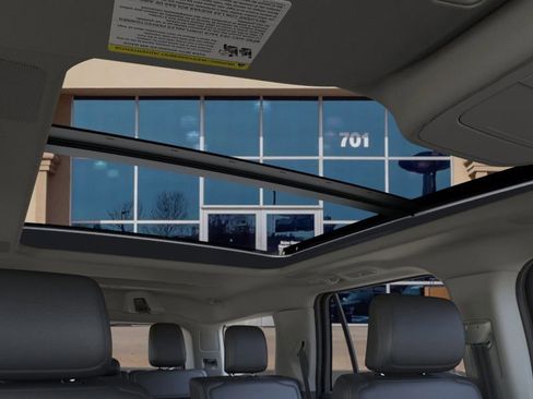 New 2025 Ford Expedition Platinum w/ Driver's Package image 22