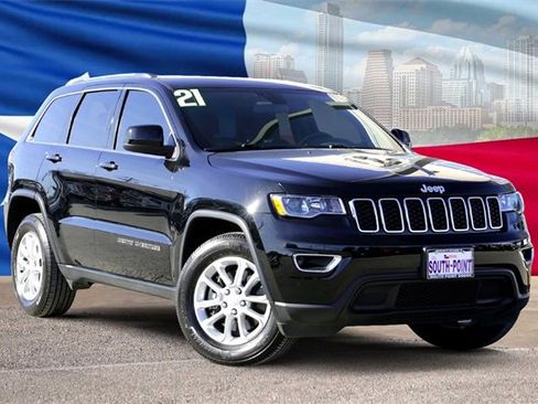 Used 2021 Jeep Grand Cherokee Laredo image 1