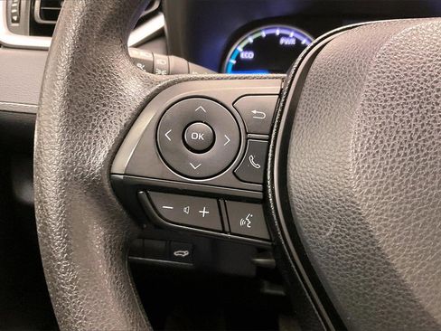 Used 2019 Toyota RAV4 XLE w/ Convenience Package image 17