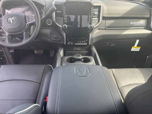 New 2026 RAM 2500 Laramie image 38