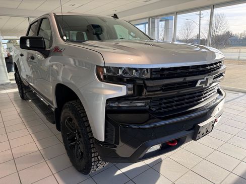 Certified 2022 Chevrolet Silverado 1500 LT Trail Boss w/ LT Trail Boss Premium Package AWD/4WD image 1