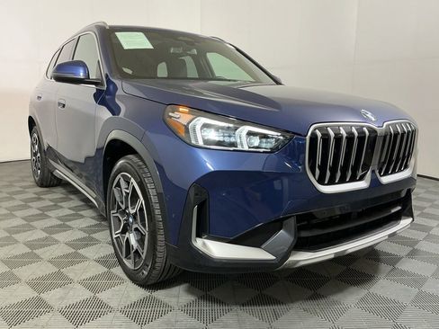 Certified 2025 BMW X1 xDrive28i w/ Convenience Package AWD/4WD image 4