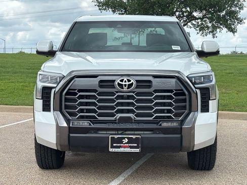 Used 2026 Toyota Tundra Platinum w/ TRD Off-Road Package AWD/4WD image 3