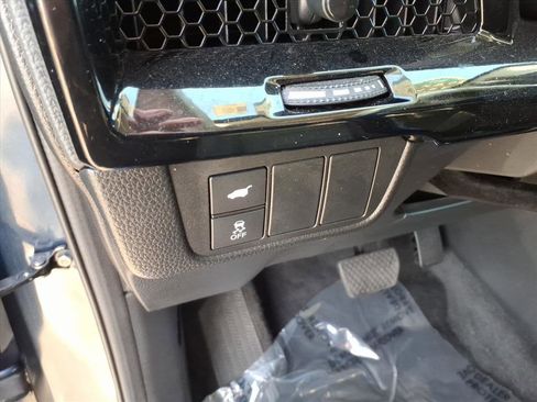 Used 2024 Honda CR-V EX-L image 27