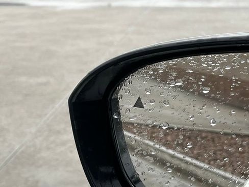 Used 2023 Nissan Rogue Platinum image 15