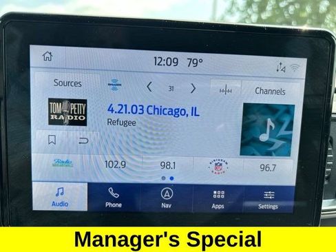 Used 2021 Ford Explorer XLT w/ Equipment Group 202A AWD/4WD image 23