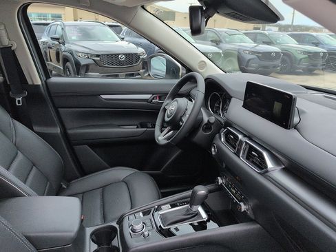 New 2025 MAZDA CX-5 AWD 2.5 S w/ Preferred Package image 7