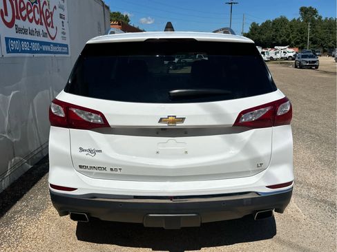 Used 2020 Chevrolet Equinox LT image 4