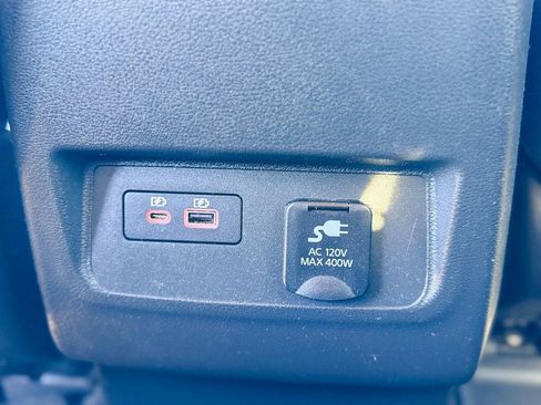 Used 2024 Nissan Frontier SV w/ SV Convenience Package image 26