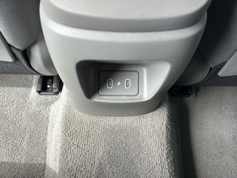 Certified 2025 Hyundai Elantra SE FWD image 15