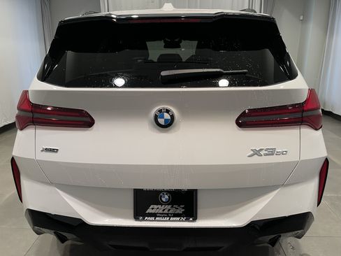 New 2026 BMW X3 xDrive30i w/ M Sport Package AWD/4WD image 5