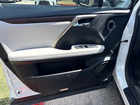 Used 2022 Lexus RX 350 FWD w/ Premium Package image 12