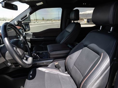 Used 2022 Ford F150 Lariat image 19