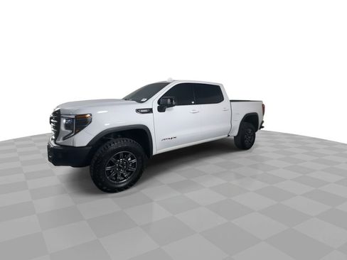Used 2025 GMC Sierra 1500 AT4X image 4