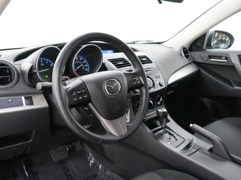 Used 2012 MAZDA MAZDA3 i Touring FWD image 22