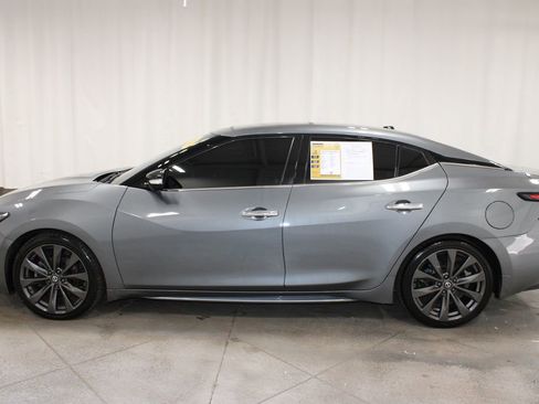 Used 2020 Nissan Maxima Platinum w/ Sport Mat Group FWD image 6
