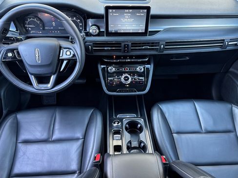 Certified 2022 Lincoln Corsair FWD image 13