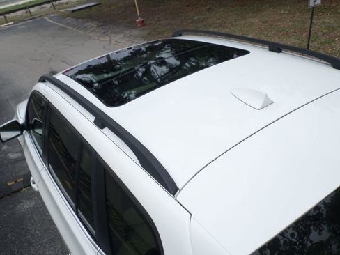 Used 2006 BMW X3 3.0i image 6