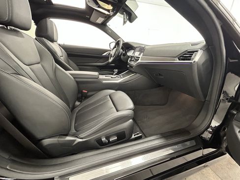 Used 2023 BMW 430i xDrive Coupe w/ Premium Package image 38